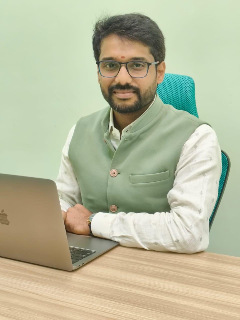 Dr. VENKATA SUNDEEP SEESALA